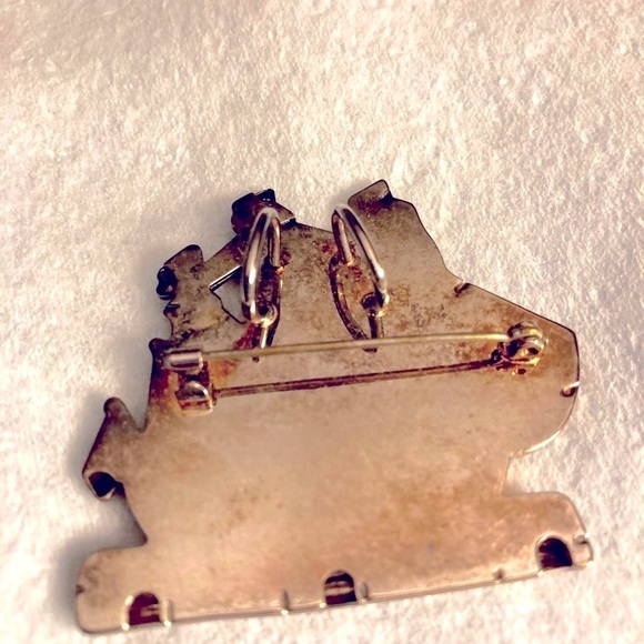 Vintage Pin or Pendant 3 Mast Sailing Ship - Picture 2 of 3